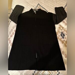STRAZZI long black sweater with zipper, quilted sleeves . Size X-Large.‎ NWOT.